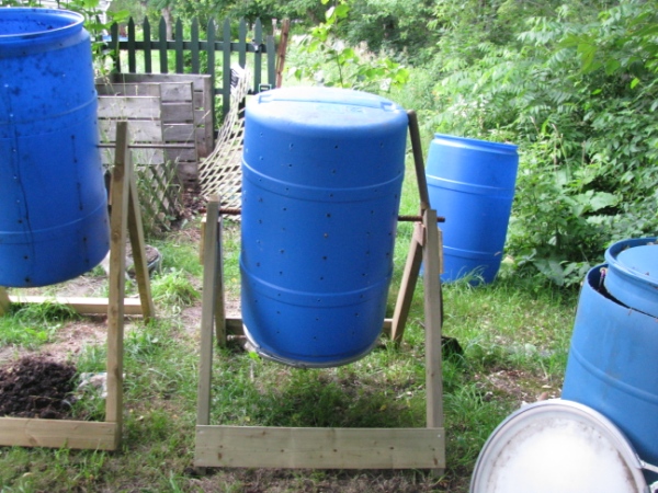 compost tumbler